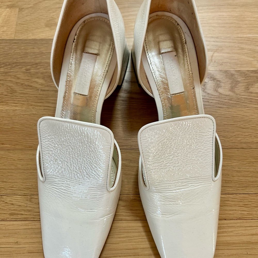 Chic White / Cream Women's D’Orsay Heels - Picture 3 of 5